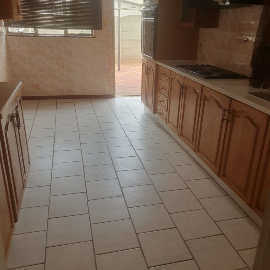 4 Bedroom Property for Sale in Sasolburg Ext 12 Free State